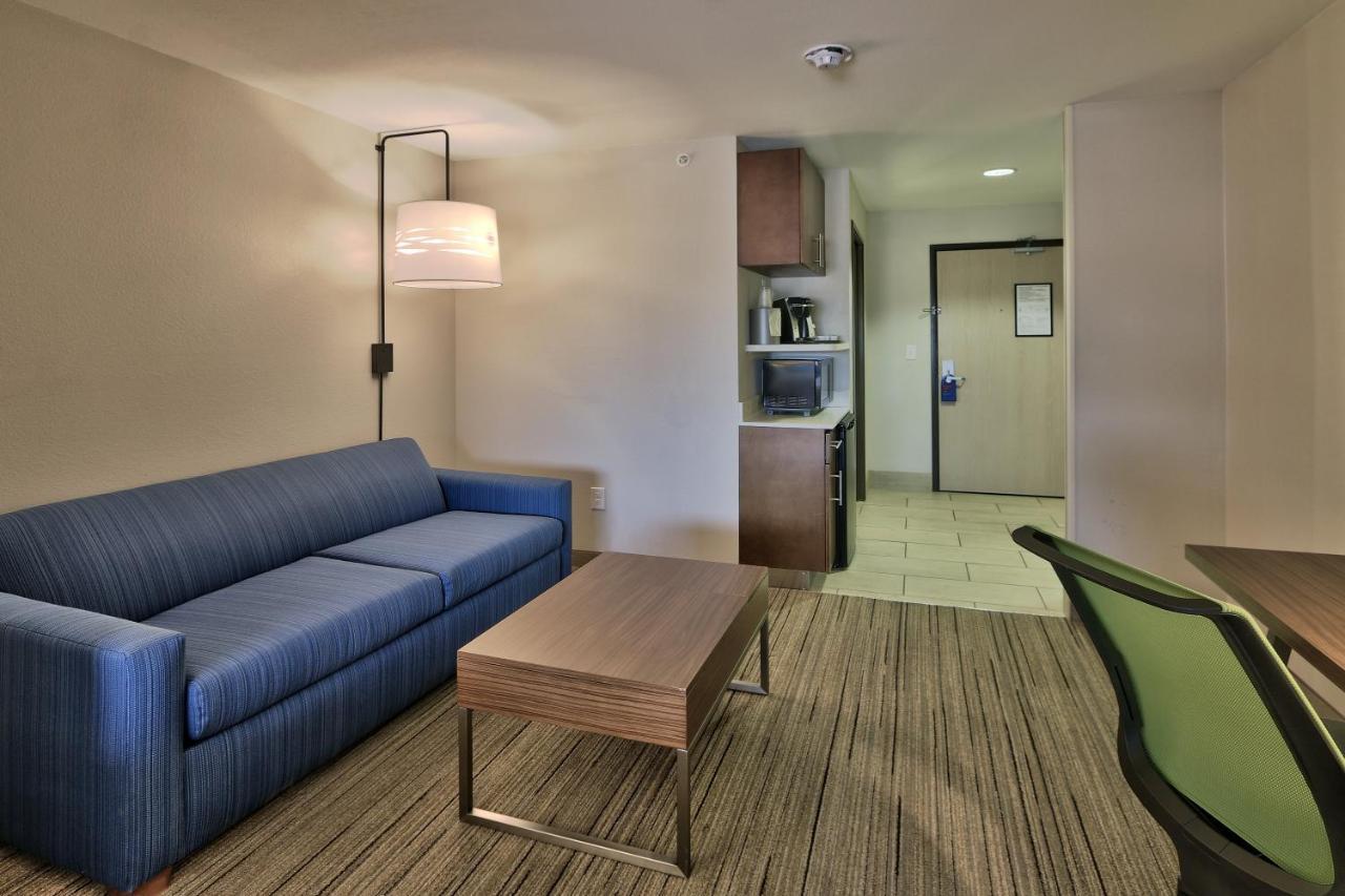 Holiday Inn Express & Suites Portales By Ihg Eksteriør bilde