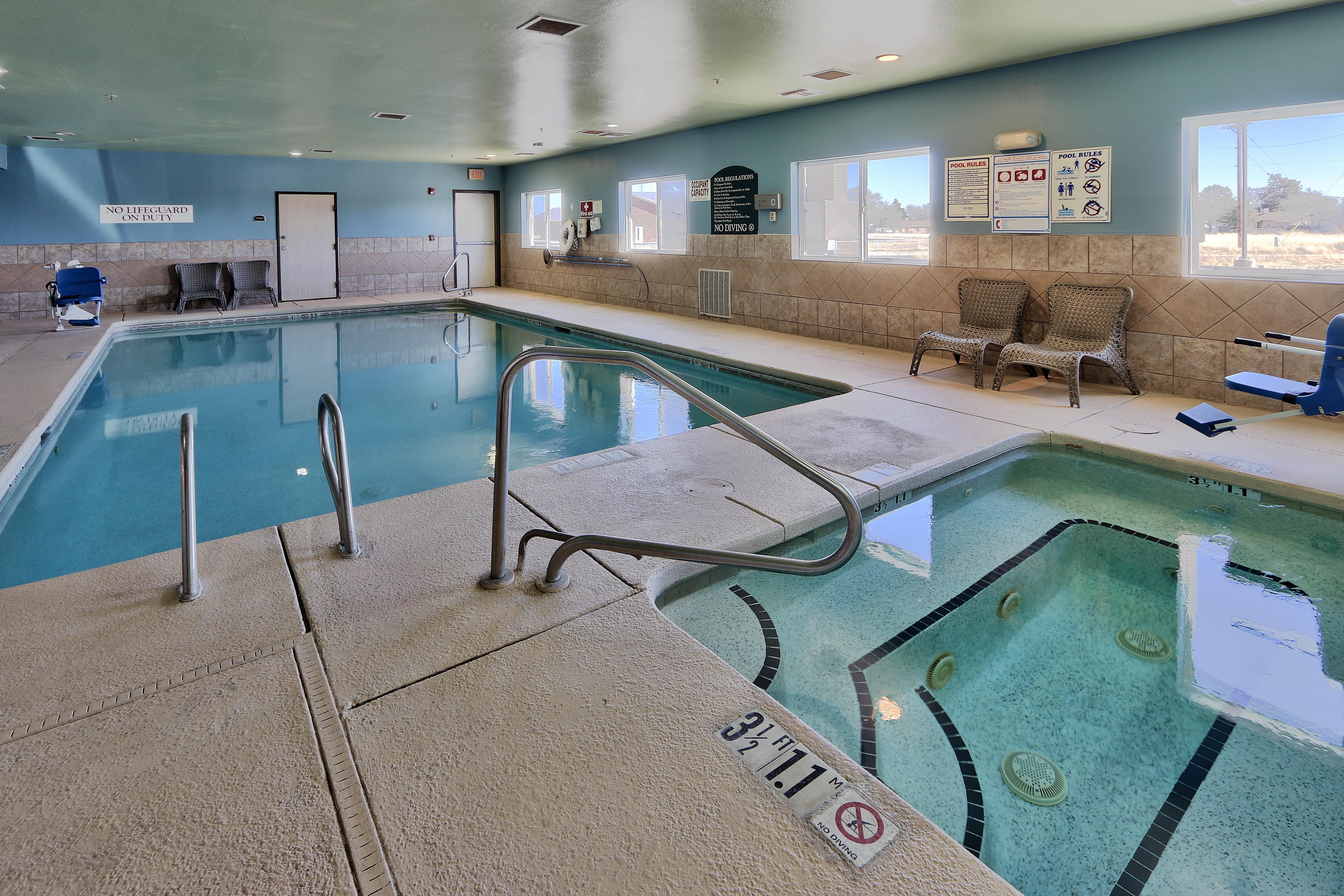 Holiday Inn Express & Suites Portales By Ihg Eksteriør bilde