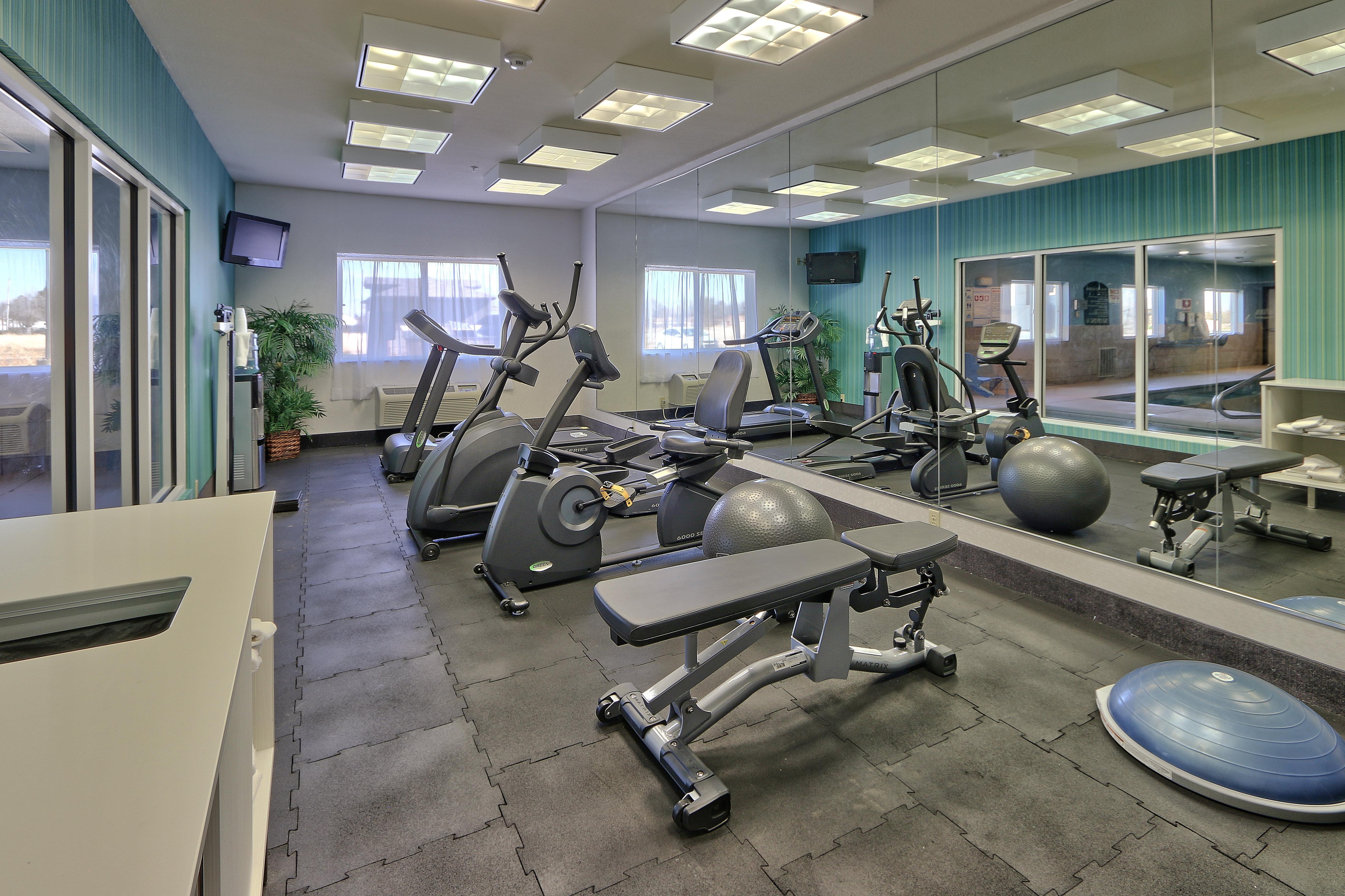Holiday Inn Express & Suites Portales By Ihg Eksteriør bilde
