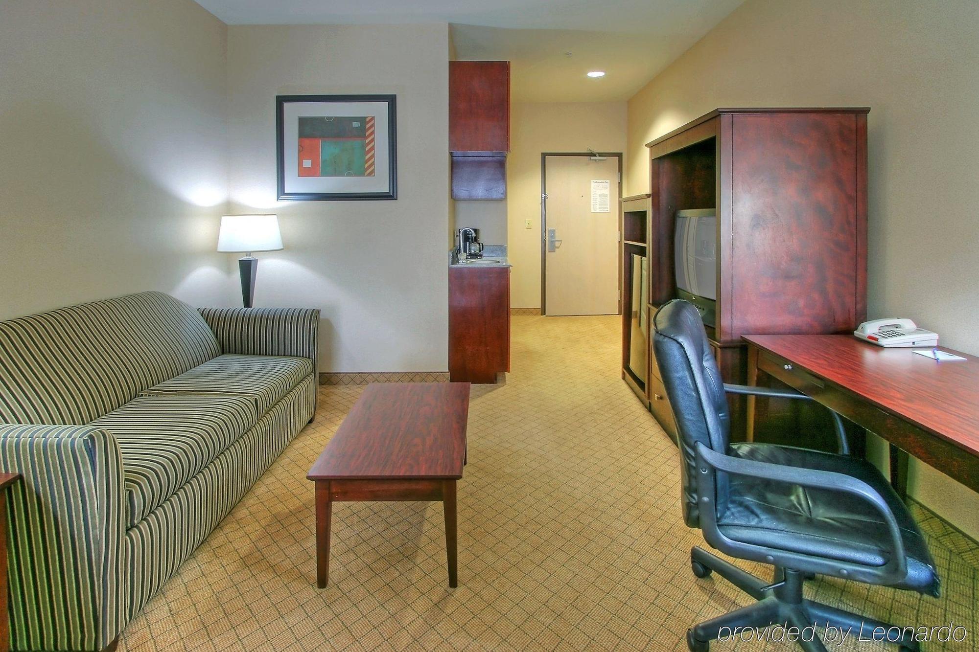 Holiday Inn Express & Suites Portales By Ihg Rom bilde