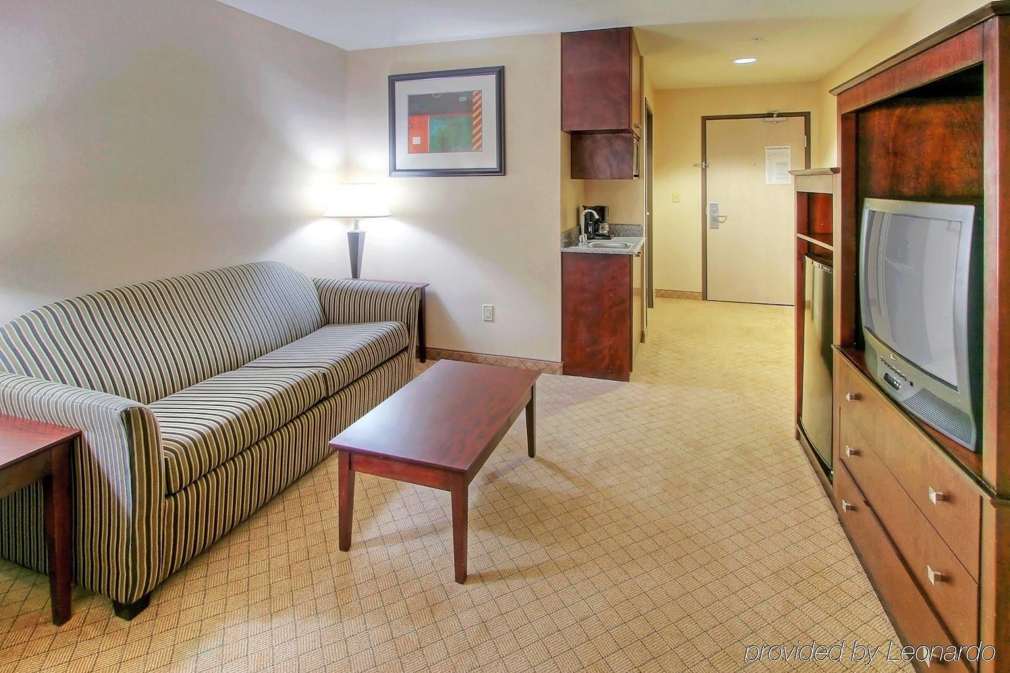 Holiday Inn Express & Suites Portales By Ihg Rom bilde