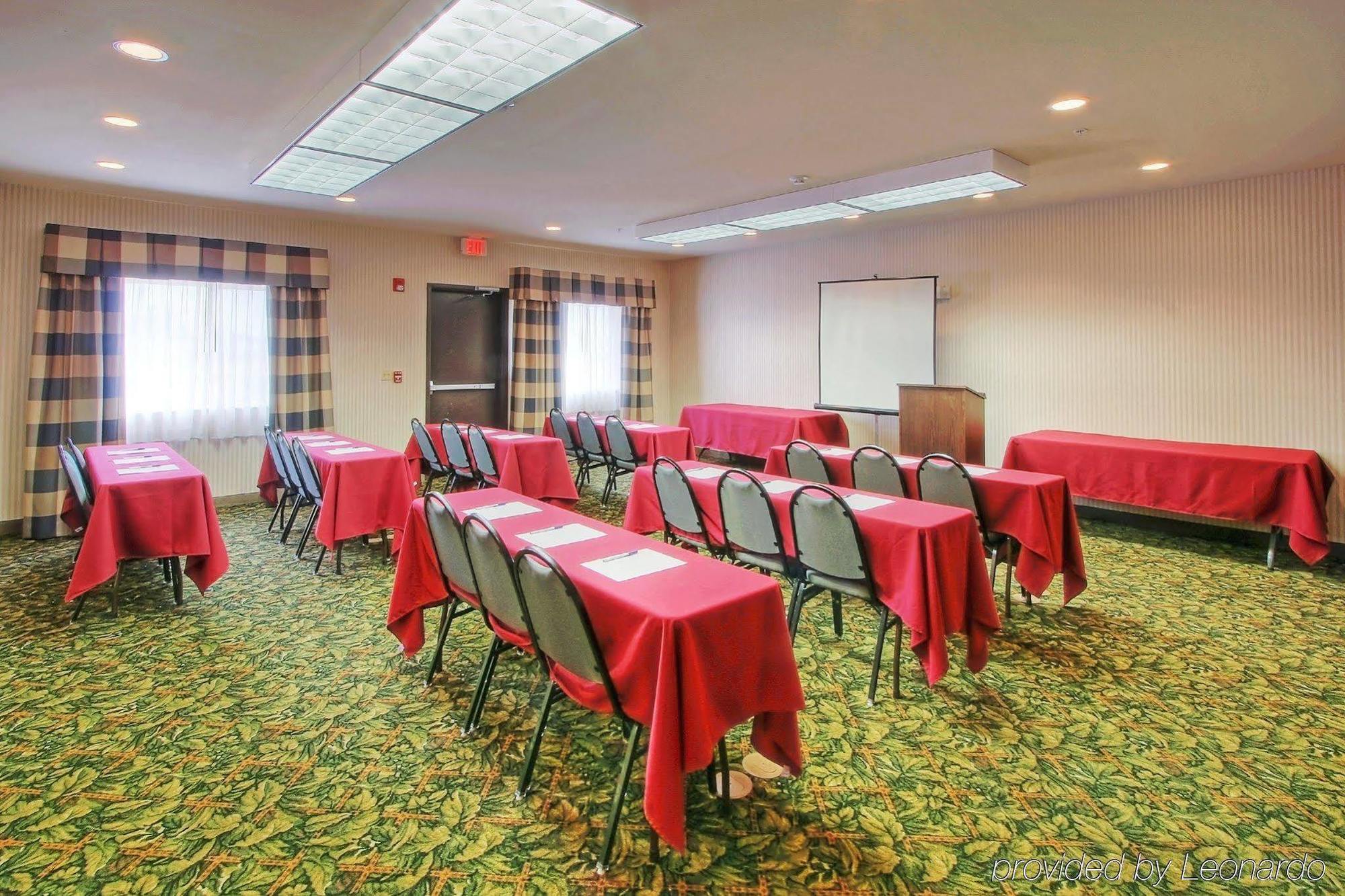 Holiday Inn Express & Suites Portales By Ihg Eksteriør bilde